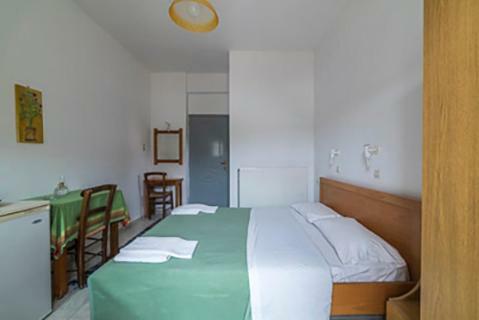 Irini Hotel Kamilari Luaran gambar